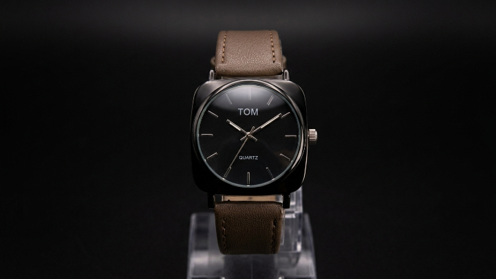 TOMI Urban Leather