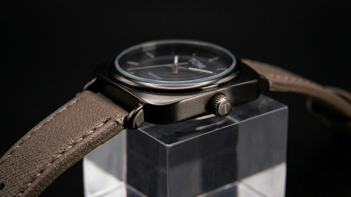 TOMI Urban Leather - Image 2